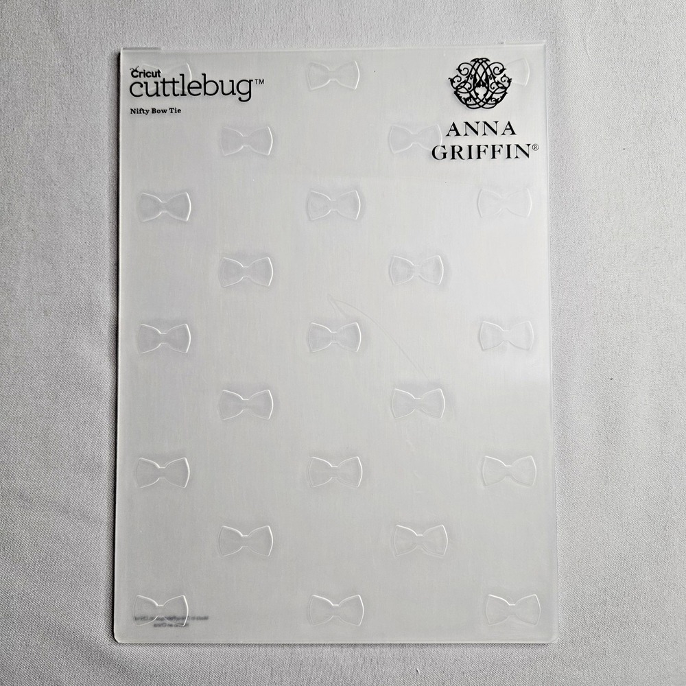 Anna Griffin 5x7 Embossing Folder Bundle 5 Pcs Anchor Hat Flamingo Tie Pineapple - Picture 6 of 6